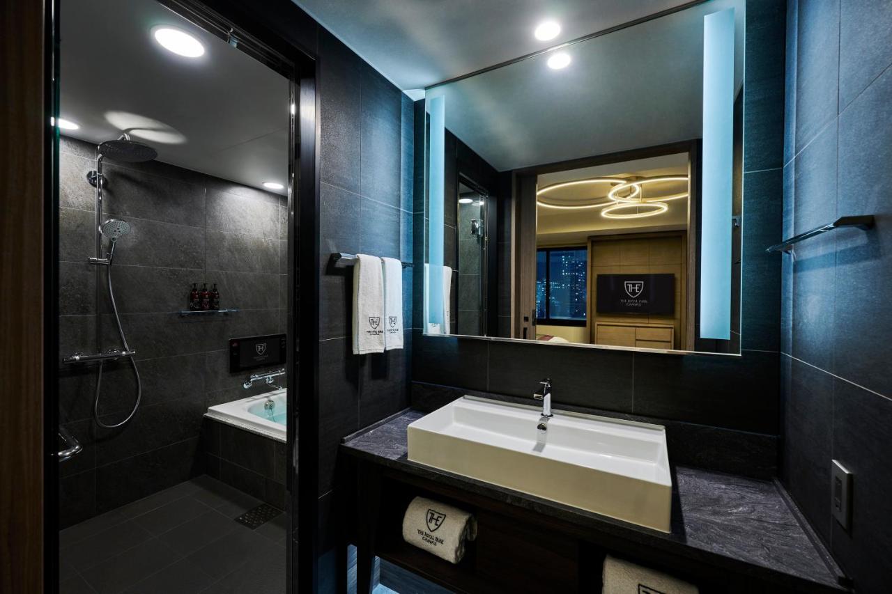 Hotel The Royal Park Canvas - Sannomiya